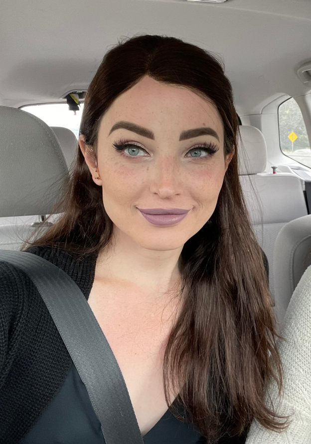 Natalie Mars, an award-winning trans OnlyFans star
